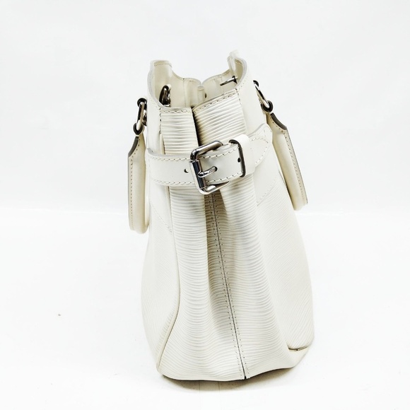 Louis Vuitton Tote Passi GM - Picture 3 of 9